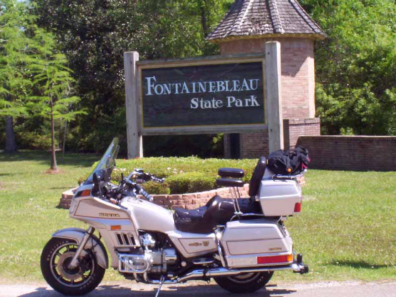 goldwing at the fontainebleau state park